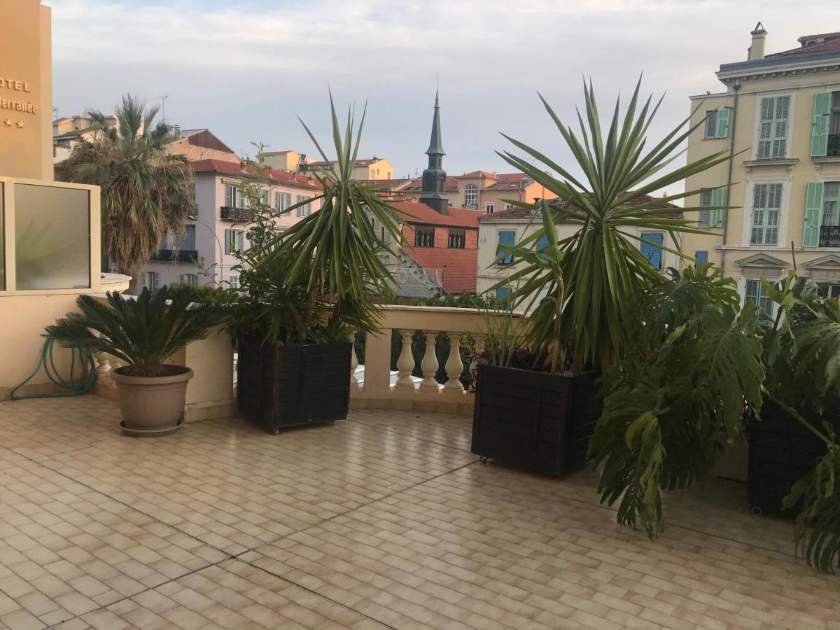 Appartement Terrasse Dans Palace Centre Ville Мантон Екстер'єр фото